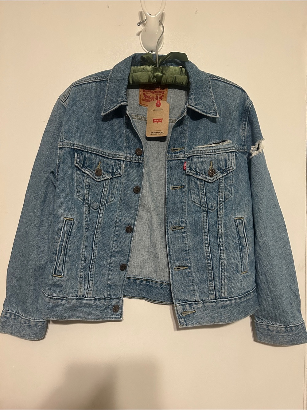 Levi's Light Wash Blue Denim Trucker Jacket